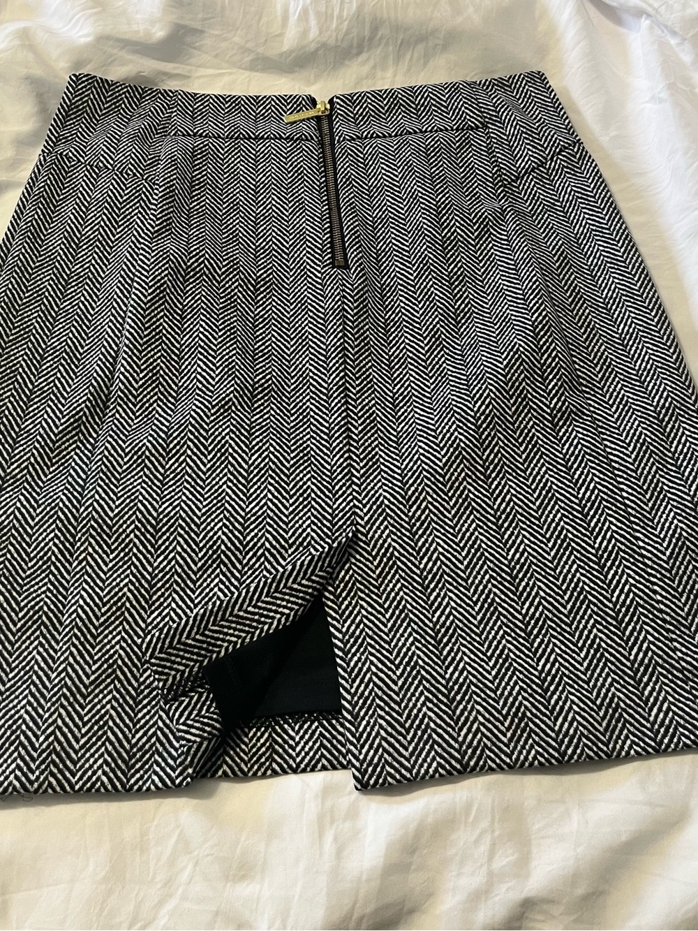 Michael Kors pencil skirt - - Picture 3 of 4
